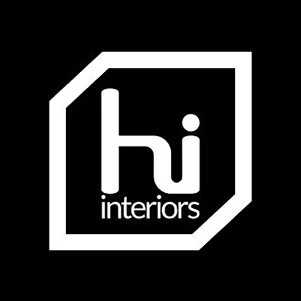 OPTOMA PORTA LA TECNOLOGIA IMMERSIVA AL LETTO DI LUSSO HIAM DI HI-INTERIORS